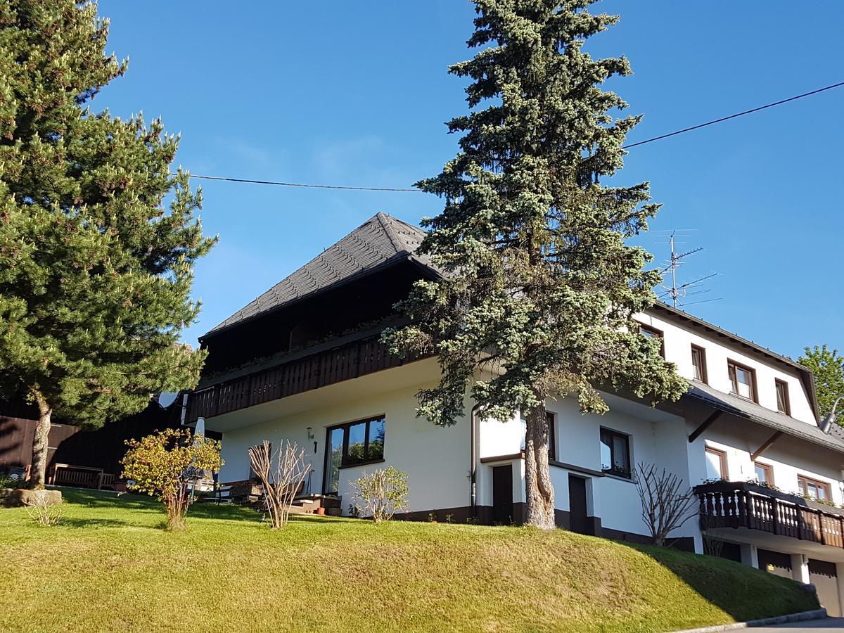 Gaestehaus Bartlehof Schluchsee Exteriör bild